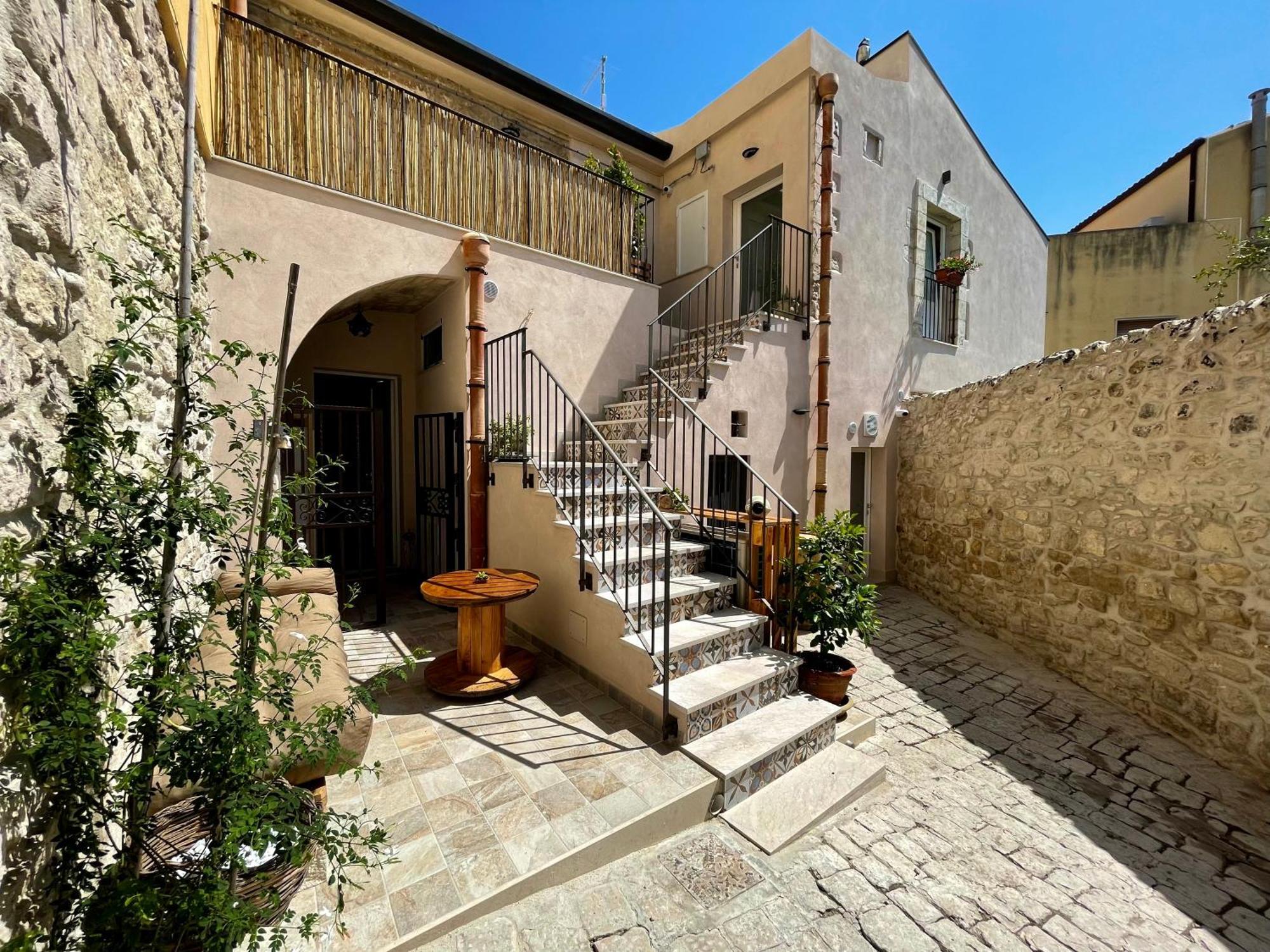 Bed and Breakfast Cuturissi Hospitality & Wellnees Ragusa Exteriér fotografie